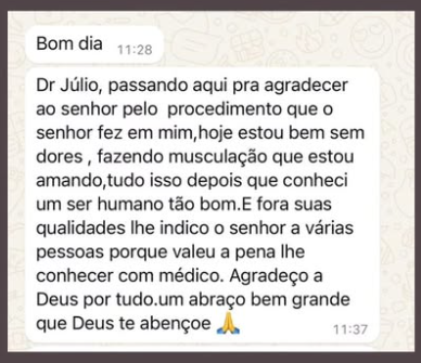 Mensagem de paciente no WhatsApp: sem dores após o procedimento, fazendo musculação